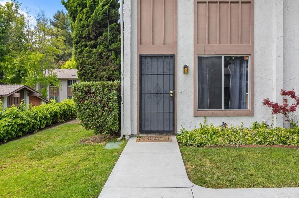 6670 Bell Bluff Ave, San Diego, CA 92119-1116
