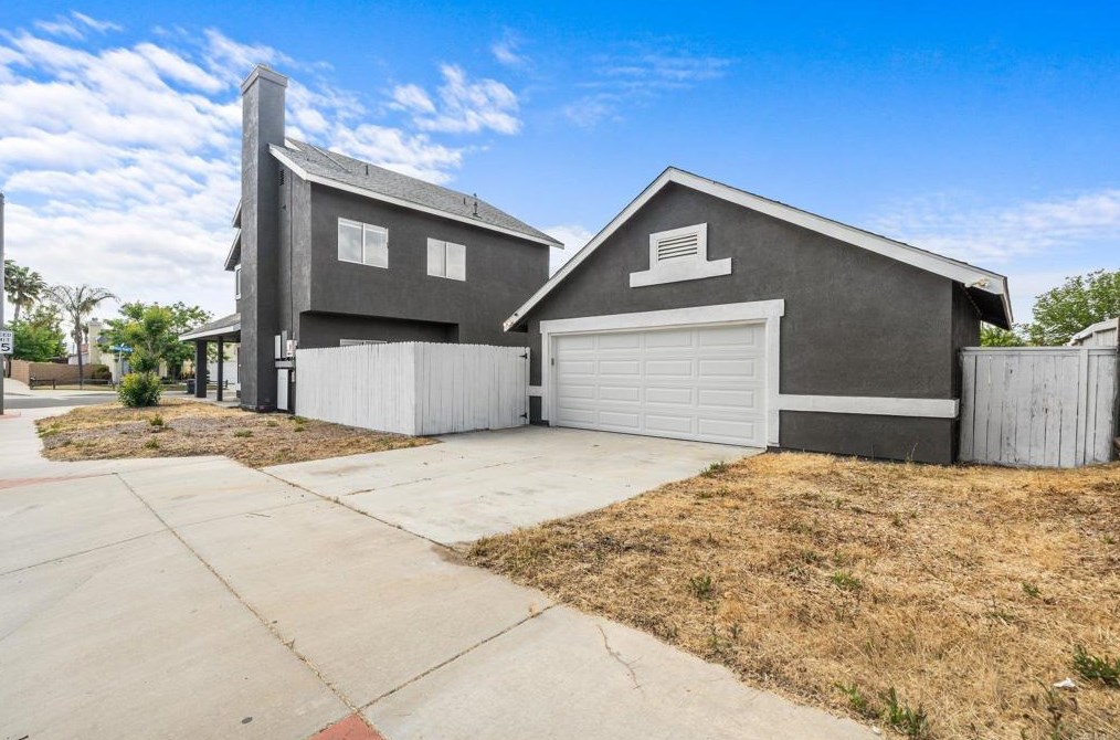 1394 Rabbit Peak Way, Hemet, CA 92545