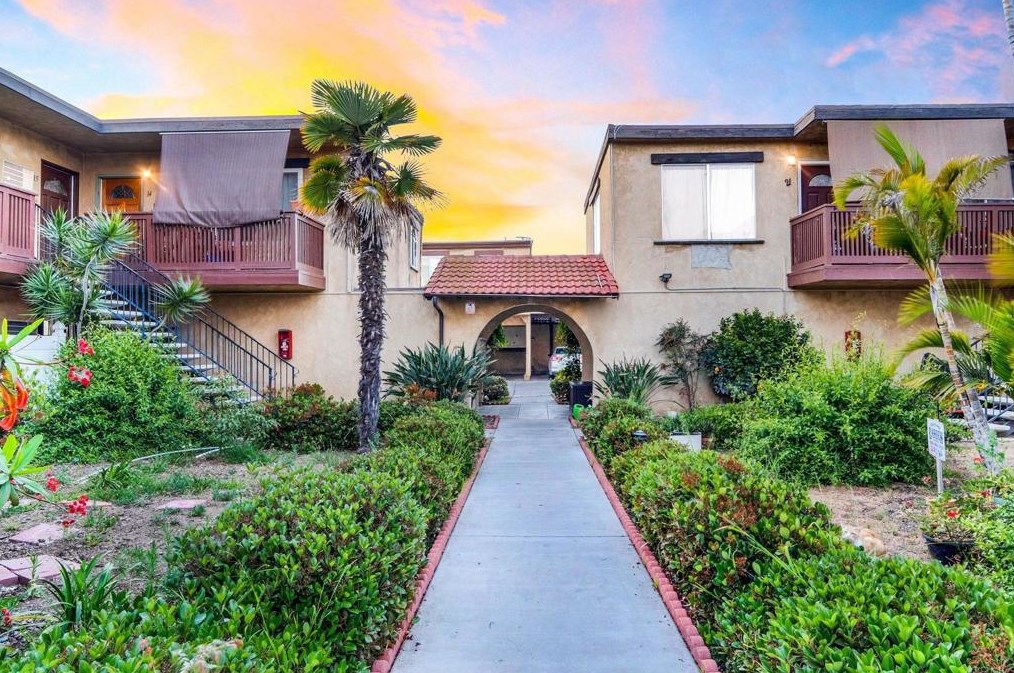 565 Moss, Chula Vista, CA 91911
