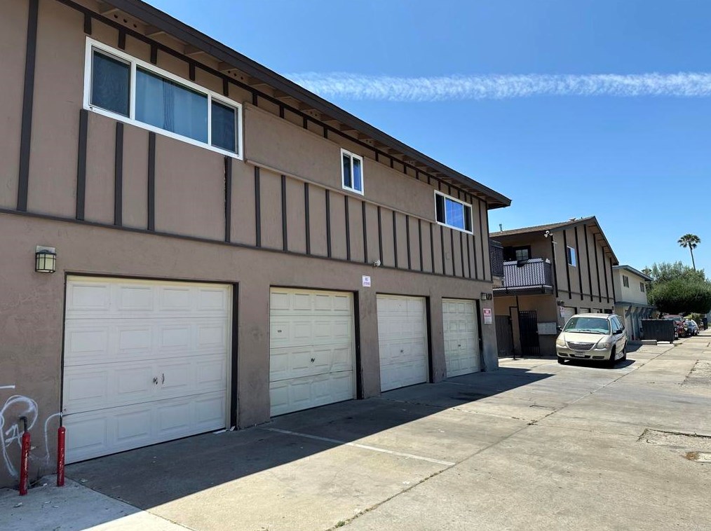 1119 E Lexington Ave, El Cajon, CA 92019