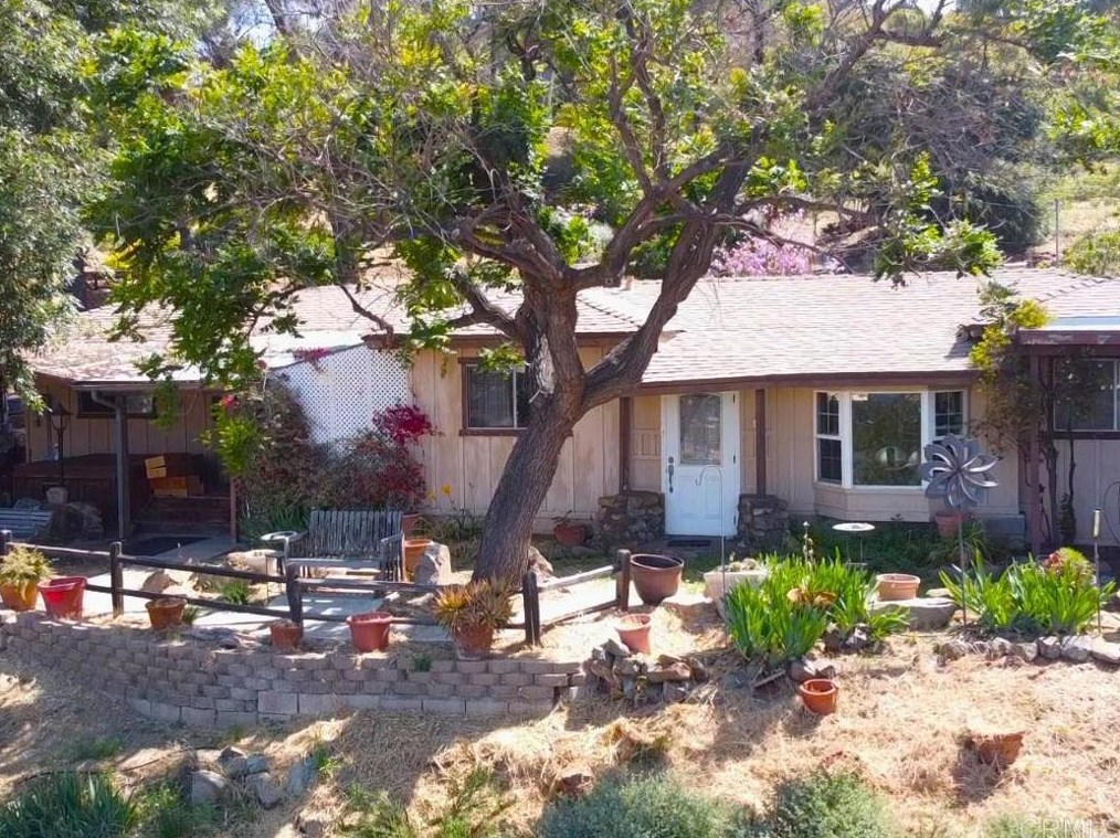 13737 El Monte Rd, Lakeside, CA 92040-2654