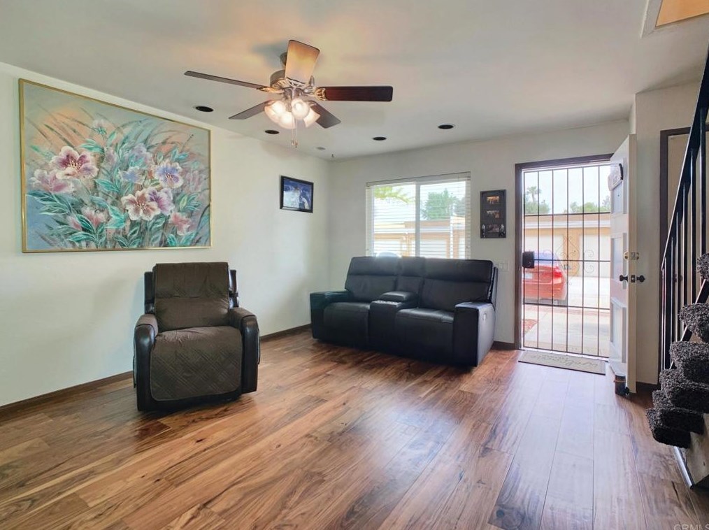959 S Mollison Ave, El Cajon, CA 92020