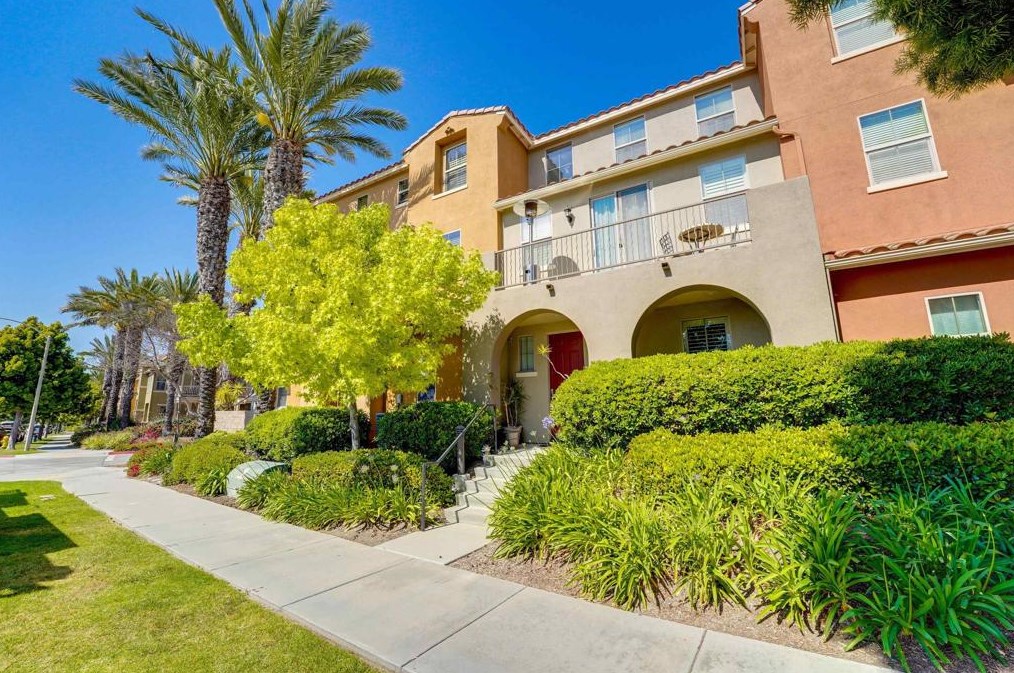 1804 Olive Green St, Chula Vista CA  91913-4391 exterior