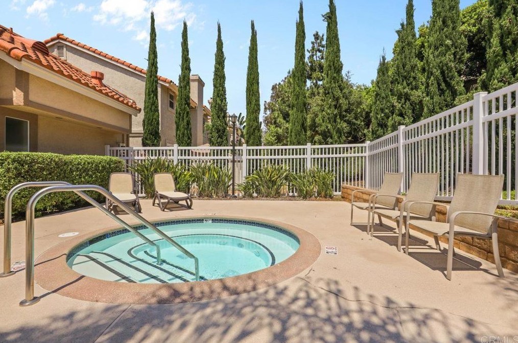 10955 Creekbridge Pl, San Diego CA 92128-5106 exterior