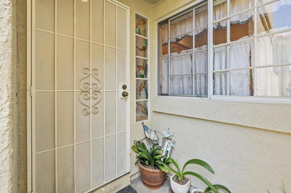 10955 Creekbridge Pl, San Diego CA 92128-5106 exterior