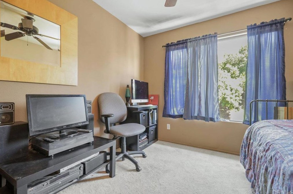 10955 Creekbridge Pl, San Diego CA 92128-5106 exterior