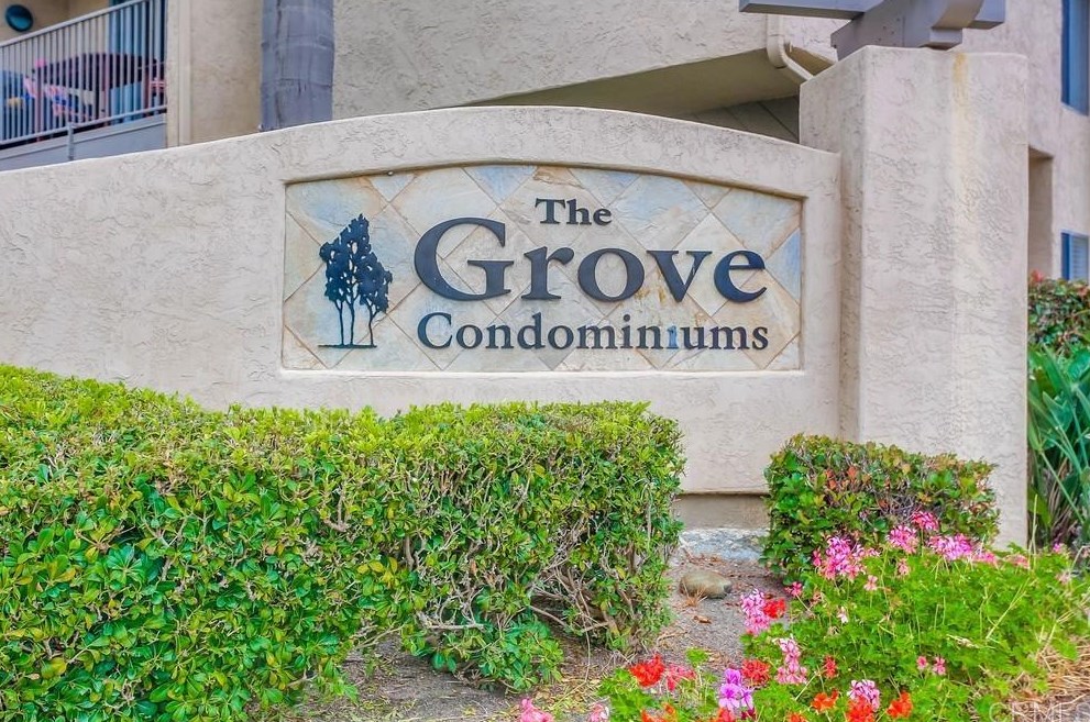 2336 Hosp Way, Carlsbad CA  92008-1224 exterior