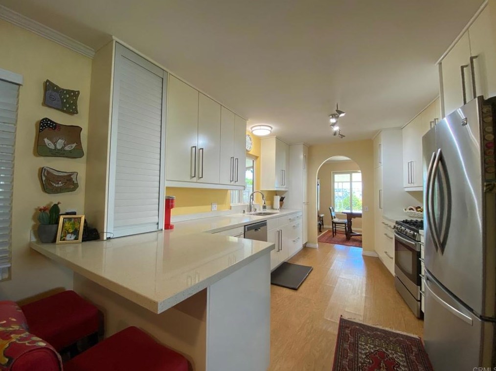 4989 Old Cliffs Rd, San Diego, CA 92120