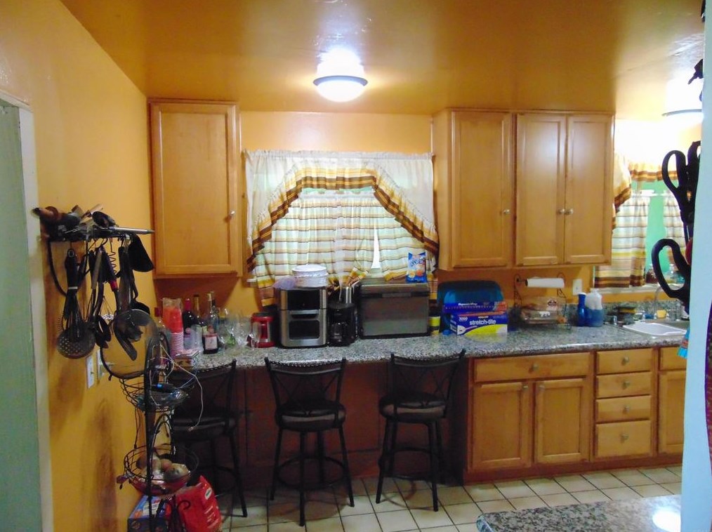 8026 Gribble St, San Diego, CA 92114-6107