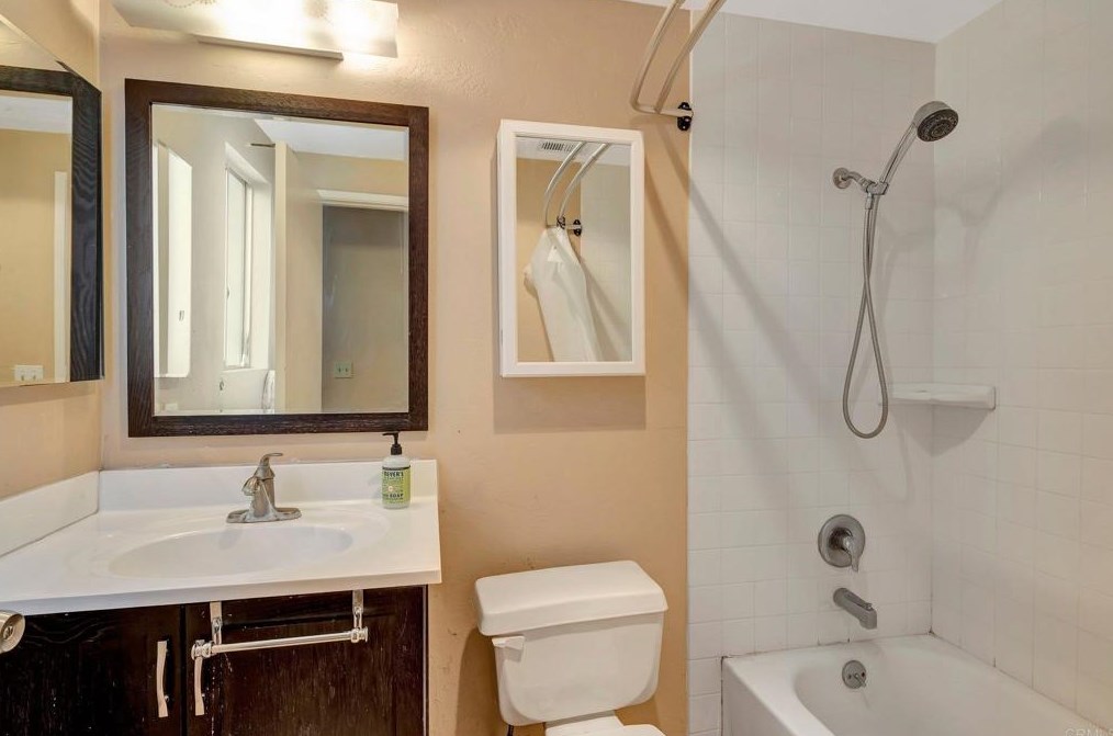 4966 68th St, San Diego CA  92115-1703 exterior