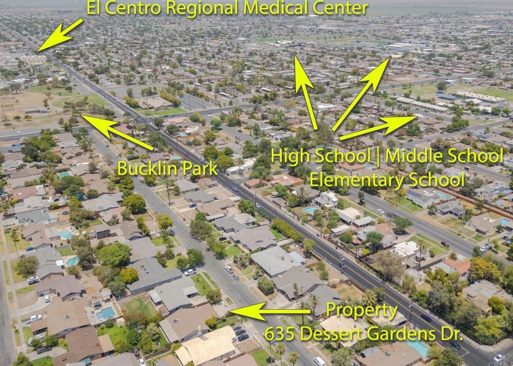 635 W Desert Gardens Dr, El Centro, CA 92243