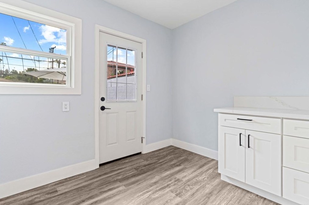 4542 Palm Ave, La Mesa CA  91941-5586 exterior