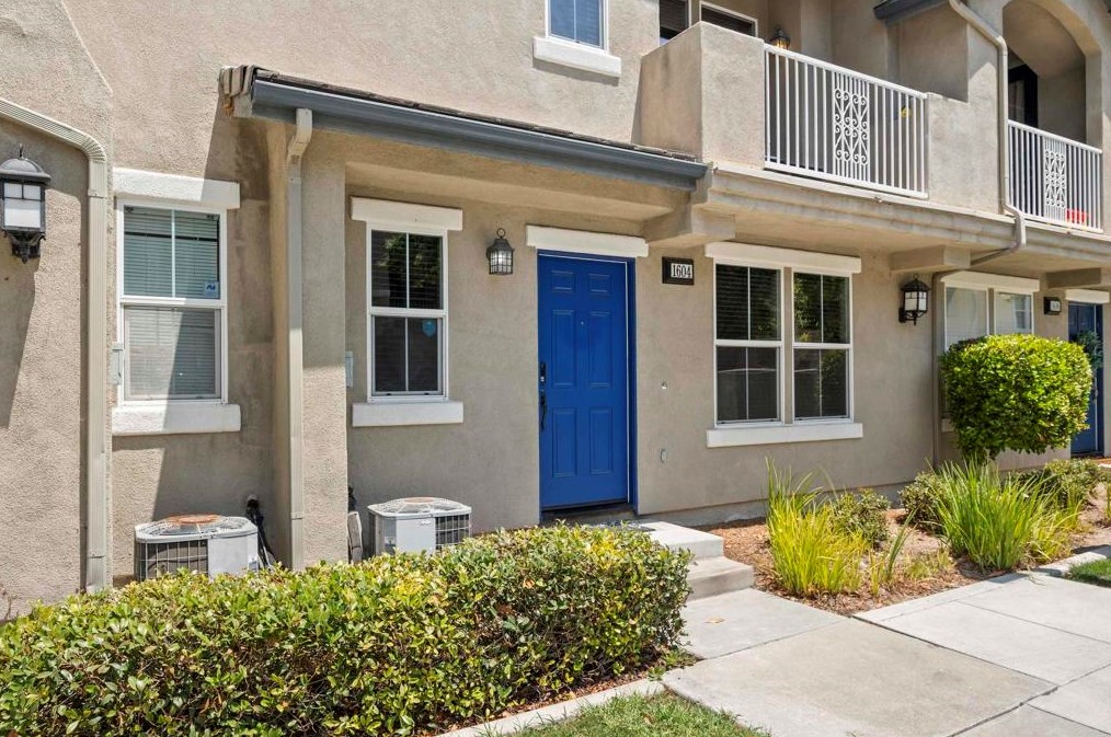 1604 White Hickory Pl, Chula Vista, CA 91915
