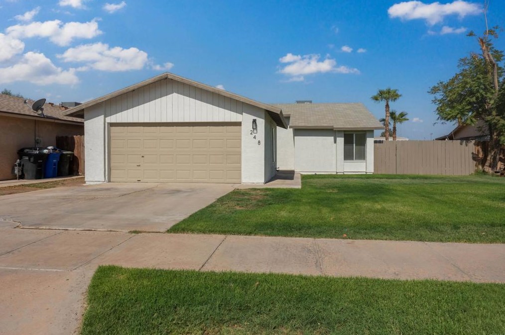 248 N 23rd St, El Centro, CA 92243