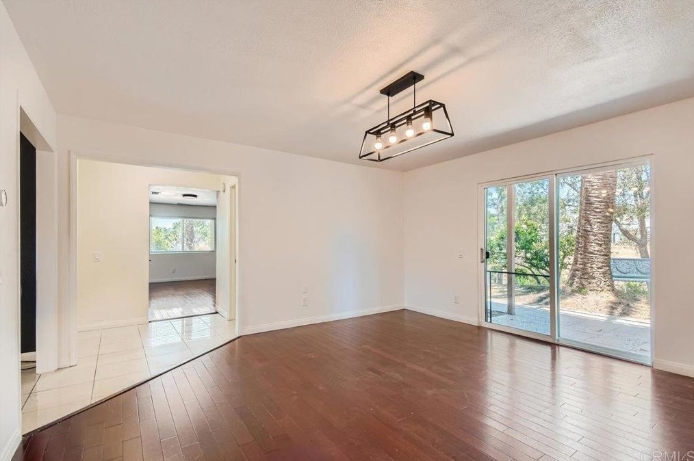 1858 Canyon Heights Rd, Fallbrook CA  92028-9784 exterior