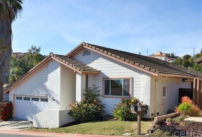 1914 Acorn Glen, Escondido, CA 92027