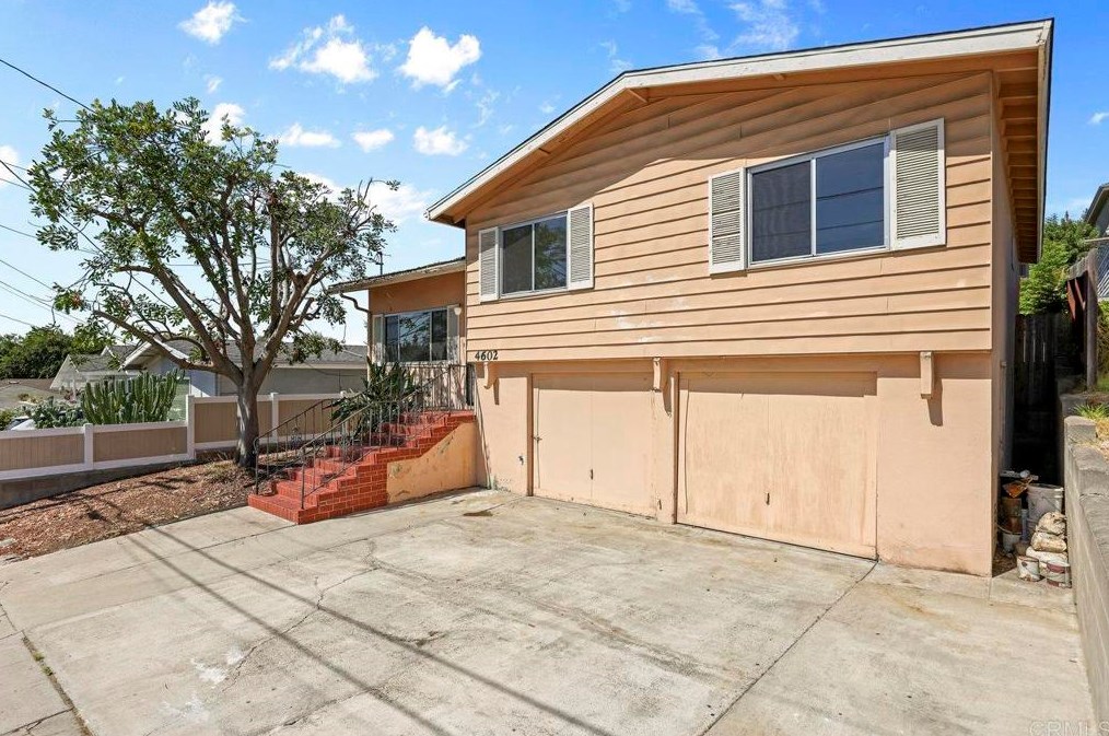 4602 Parks Ave, La Mesa, CA 91942