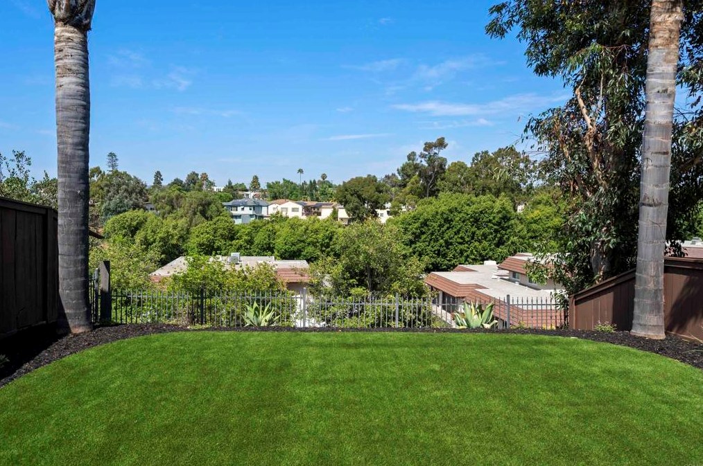 4563 Contour Blvd, San Diego, CA 92115