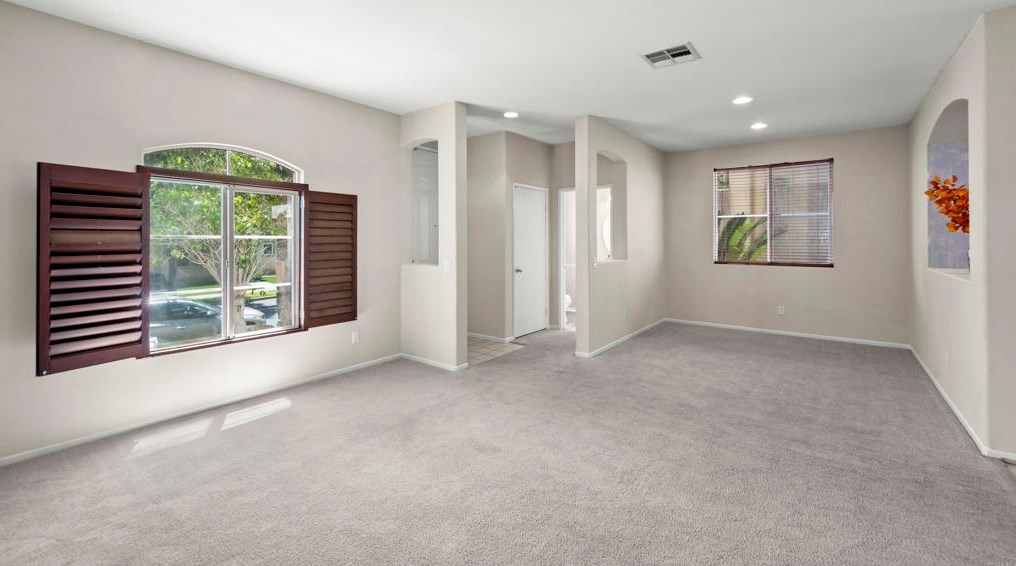 1949 Geyserville St, Chula Vista, CA 91913