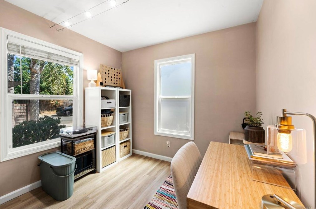 816 42nd St, San Diego CA  92102-3531 exterior