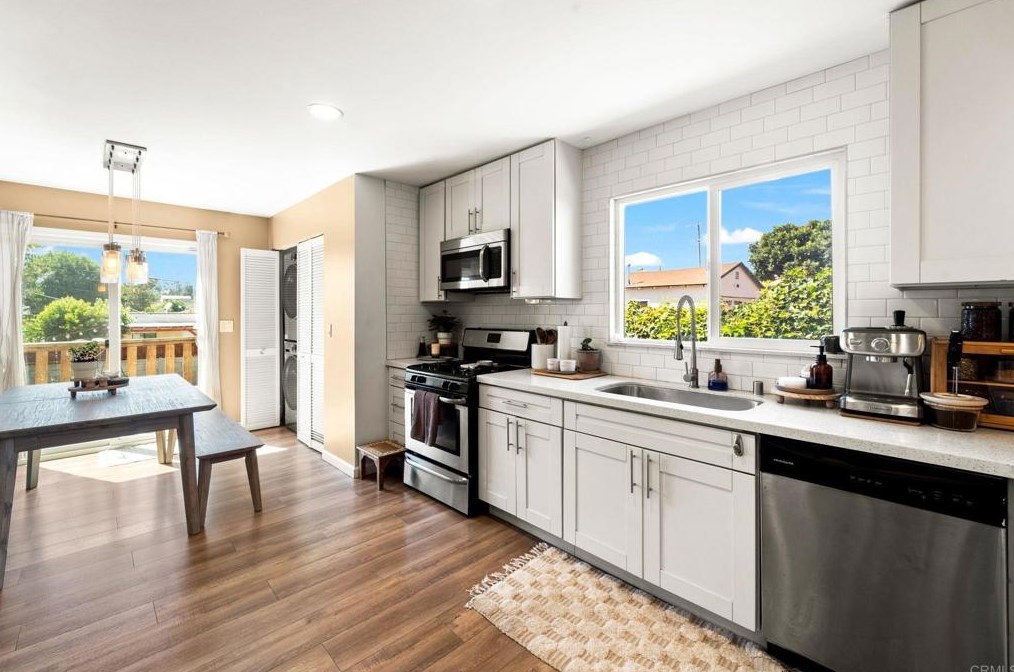 816 42nd St, San Diego CA  92102-3531 exterior