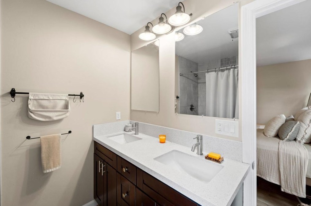 816 42nd St, San Diego CA  92102-3531 exterior