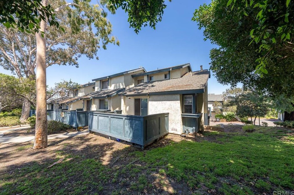 5494 Olive St #d, San Diego, CA 92105