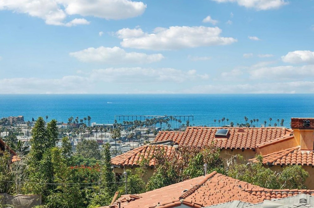 4435 Saratoga Ave, San Diego, CA 92107-2337