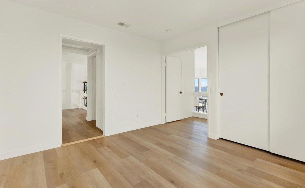 6150 Caminito Sacate, San Diego CA 92120-3155 exterior