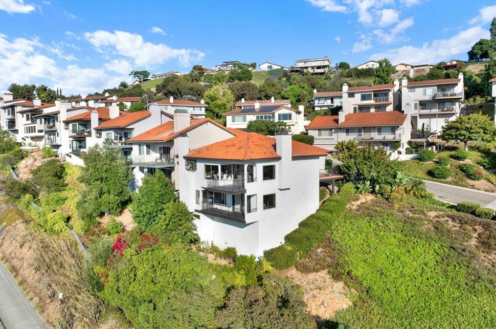 6150 Caminito Sacate, San Diego CA 92120-3155 exterior