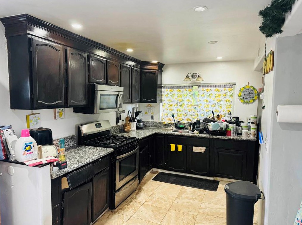 1461 Hilger St, San Diego, CA 92114