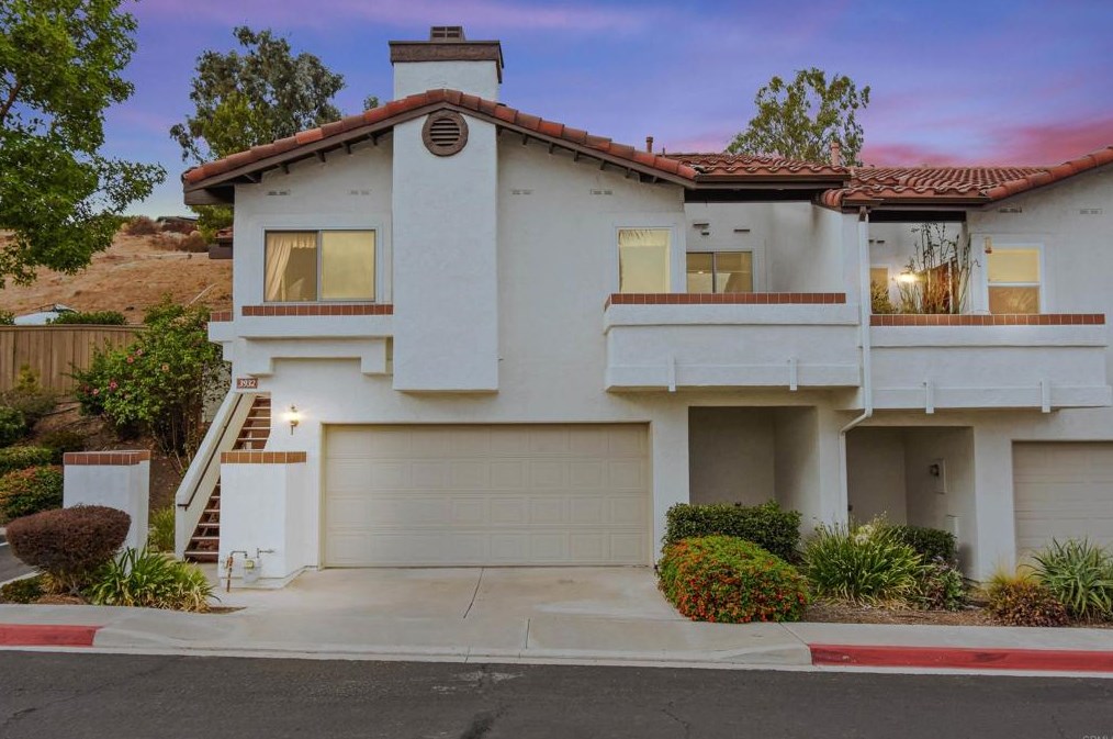 3932 Murray Hill Rd, La Mesa, CA 91941