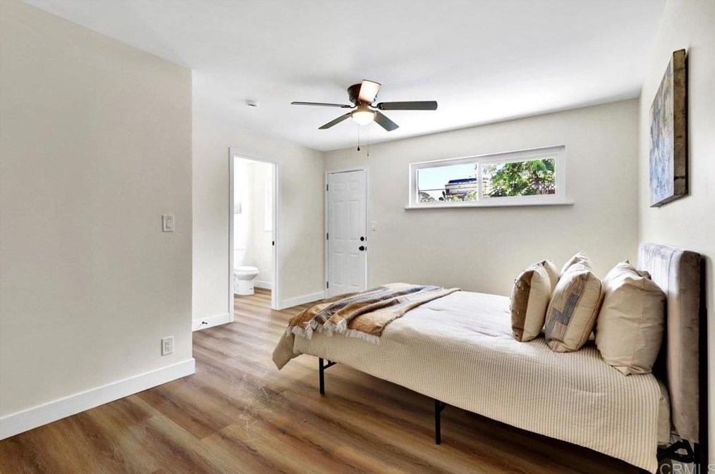 2446 Vista Way, Vista CA 92083-6228 exterior