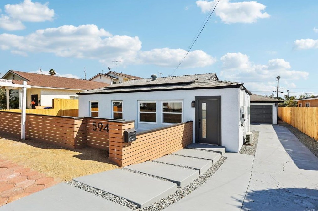 5949 Winchester St, San Diego, CA 92139