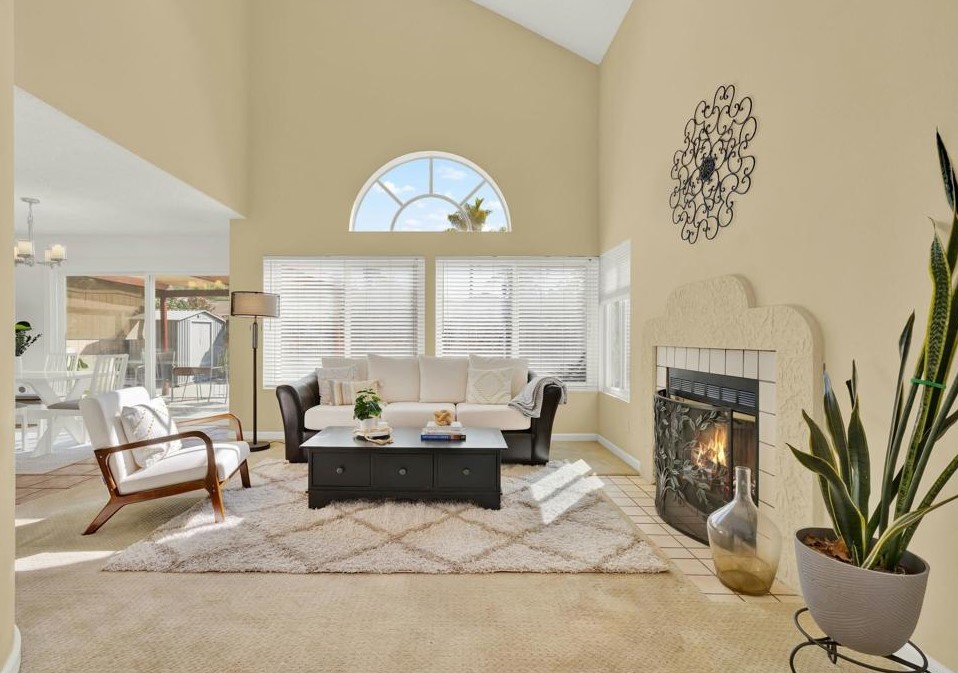 11855 Avenida Marcella, El Cajon CA 92019-4045 exterior