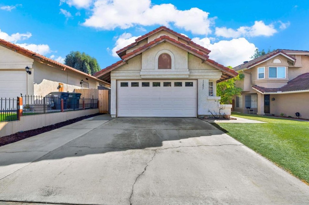 11855 Avenida Marcella, El Cajon, CA 92019-4061