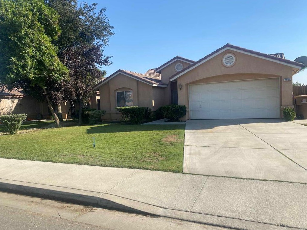 2903 Tar Springs Ave, Bakersfield, CA 93313