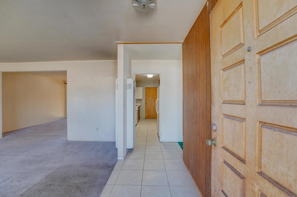 874 Lincoln Ave, El Cajon, CA 92020-6425
