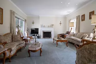 210 Cedro, Solana Beach, CA 22870 - Photo 6