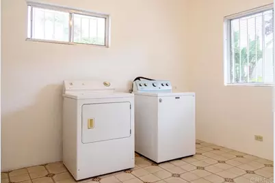 210 Cedro, Solana Beach, CA 22870 - Photo 14