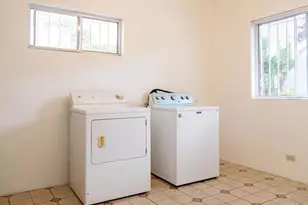 210 Cedro, Solana Beach, CA 22870 - Photo 14