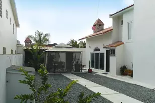 682 Lago Victoria Ensenada Baja Mexico, Outside Area (Outside Ca), CA 22890 - Photo 2