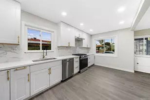 194 Corte Helena Ave, Chula Vista, CA 91910 - Photo 8