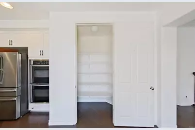 6048 Oak Fence Lane, Lancaster, CA 93536 - Photo 8