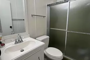 575 S Lyon Ave, Hemet, CA 92543 - Photo 8