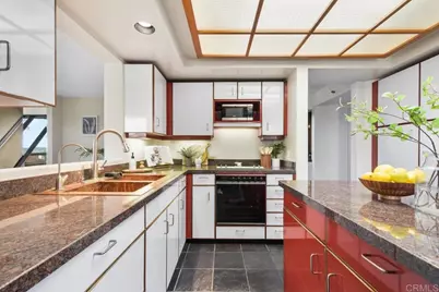 230 W Laurel Street #506, San Diego, CA 92101 - Photo 14