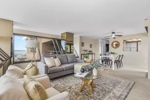 230 W Laurel St, San Diego, CA 92101 - Photo 22