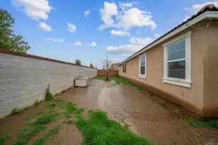30929 Windy Ridge Way, Menifee, CA 92584 - Photo 24