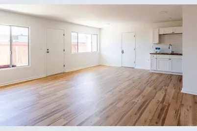 22 Connoley Circle, Chula Vista, CA 91911 - Photo 8