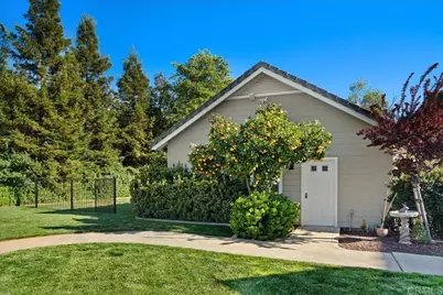 38161 Butterfly Court, Yucaipa, CA 92399 - Photo 24